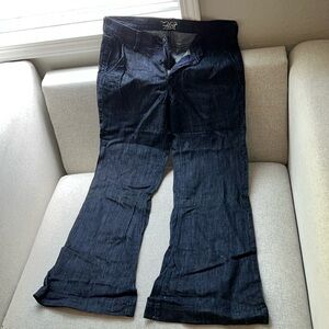 Old navy flirt jeans, dark denim, size 8 short